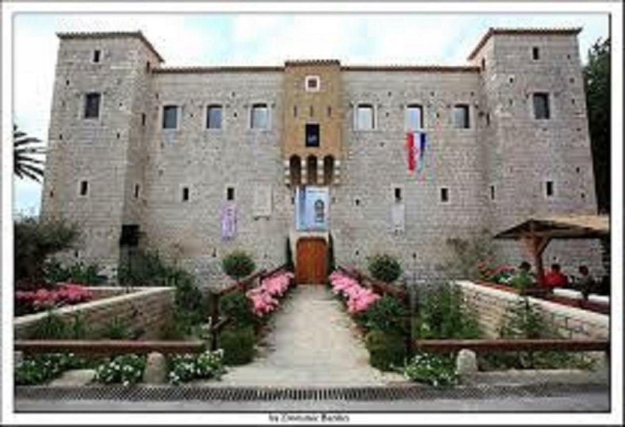 Apartment Paula Kaštela Exterior foto